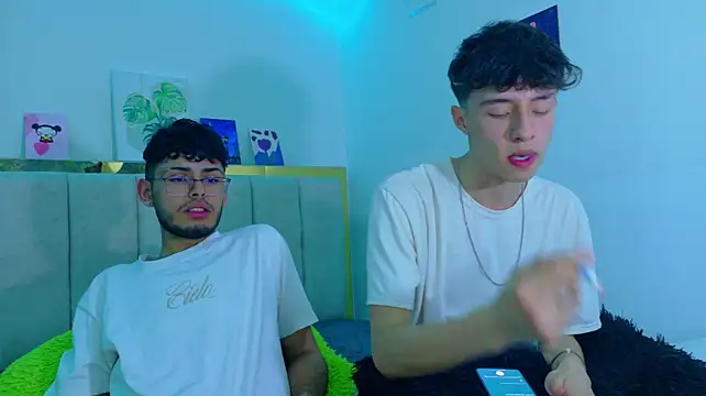 Chat XXX en directo de Zaylune