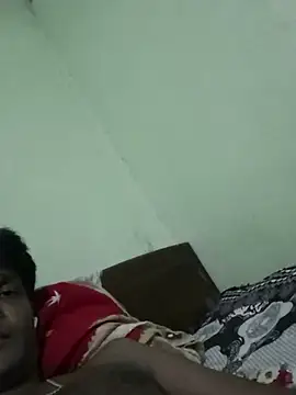chandrasirik Adlı Modelin Canlı XXX Sohbeti