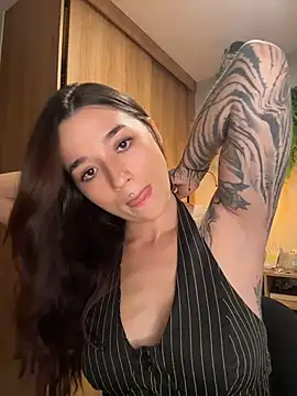 دردشة Charlotte_Rossee الجنسية المباشرة