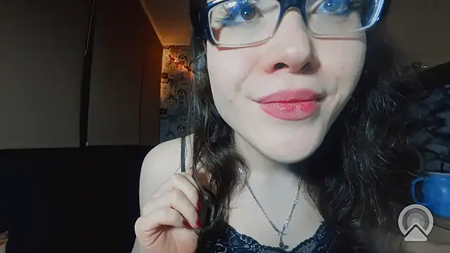 RachelSav élő XXX-chatje