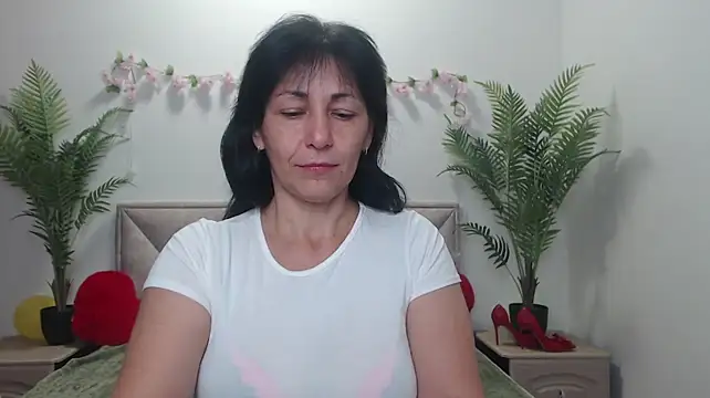 دردشة LiluGrants الجنسية المباشرة