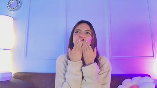 kittyblooms Chat XXX in diretta