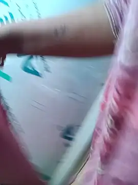 צ'אט XXX בשידור חי של lovely_bhabhi_