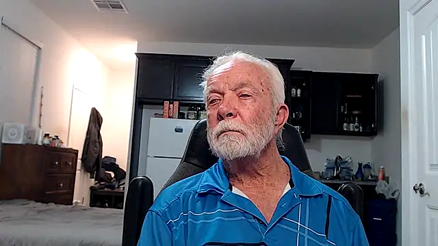 צ'אט XXX בשידור חי של rockpoint69