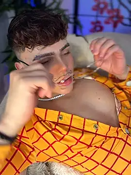 PRINCE_STEV's Live XXX Chat