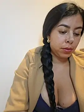 Luianna's Live XXX Chat