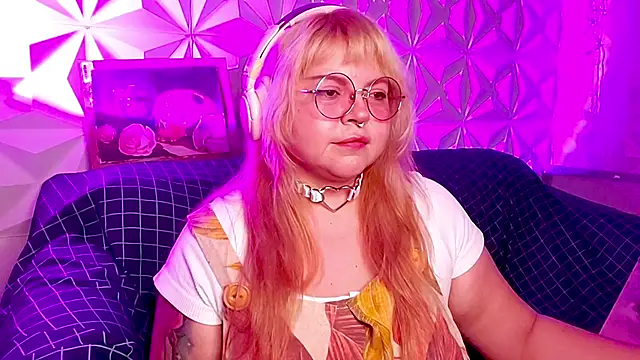 Satyn_doll – Live XXX-chat