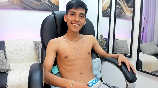 Julian_Carusso's Live XXX Chat