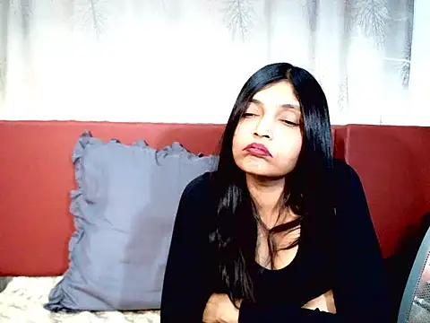 IndianAlisha Chat XXX in diretta