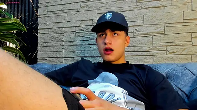 Chat XXX Live Lander_Cruz