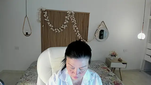 hana_sakuraA: вебкам-шоу