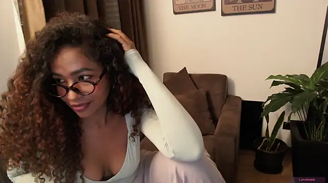 Chat XXX Live ELENNA__SNOW