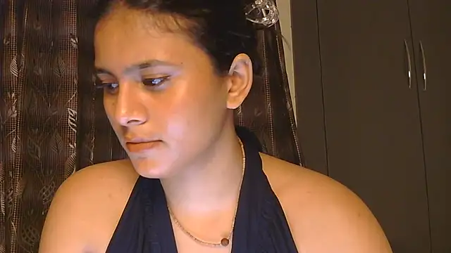 Czat XXX na żywo – Naira_fit