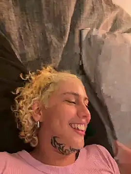 Chat XXX ao vivo de Velvet1_