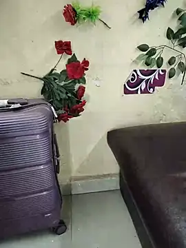 beautiful_Shreya_G XXX чат на живо