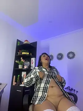 karimelee_'s Live XXX Chat