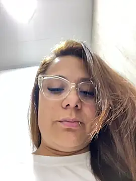 Chat +18 de MelissaPrettyMilf ao vivo