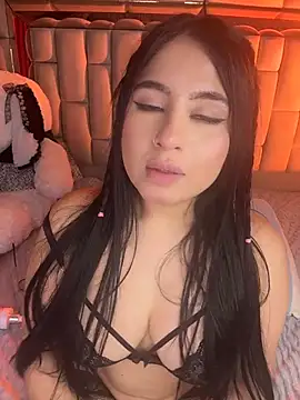 GEENESIS Adlı Modelin Canlı XXX Sohbeti