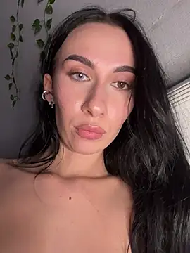 AmazingNicole Webcam-Show