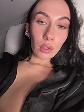AmazingNicole 现场XXX聊天