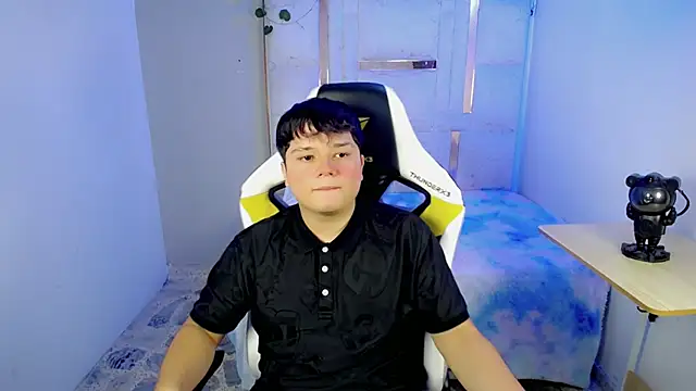 Chat +18 de Tommy_cotton ao vivo