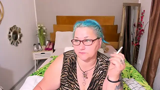 Sugarmommy_69XのライブXXXチャット