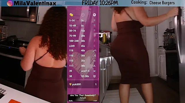 MilaValentina 라이브 XXX 채팅