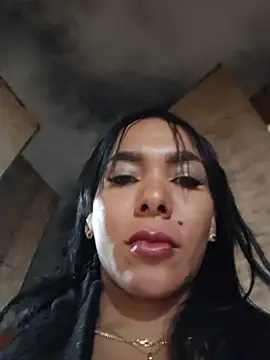 دردشة Doll_Loren الجنسية المباشرة