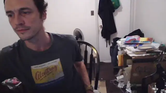 Živý XXX chat JohnnyMoves