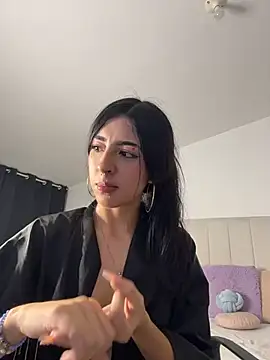 Mirandaa_Rogers' Live XXX Chat
