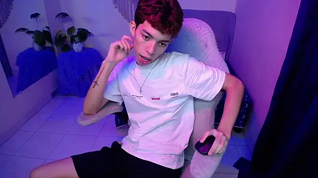 XXX chat uživo modela nico_nikc