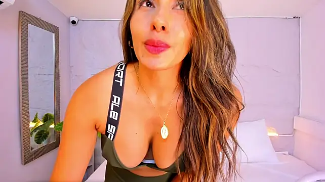 แชท XXX สดของ CamilaRendon_