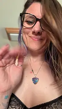 LadyLena1 XXX чат на живо