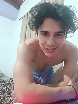 Sempai_Moon live XXX chat