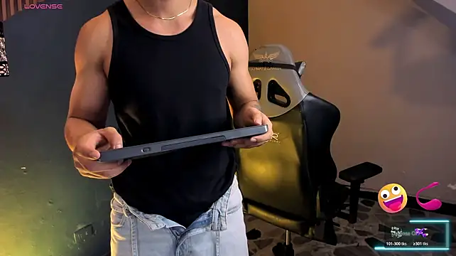 Chat +18 de Axxel_Muscle ao vivo