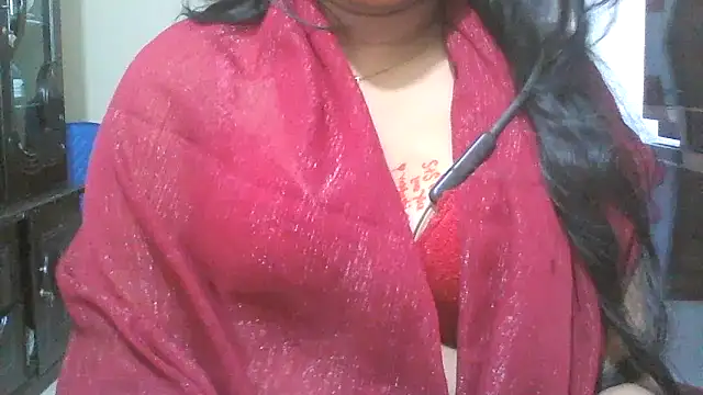 sonia2222's Live XXX Chat