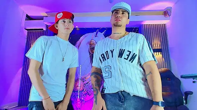 Chat XXX ao vivo de The_Boy_King_