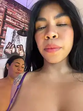 SmileyBabeXXX Live XXX-chat