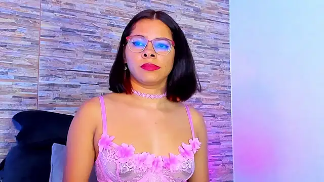 Chat +18 de nath_redrex ao vivo