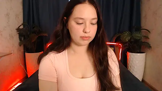 PureLedyn Live XXX chat