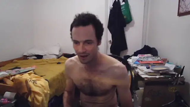 צ'אט XXX בשידור חי של JohnnyMoves