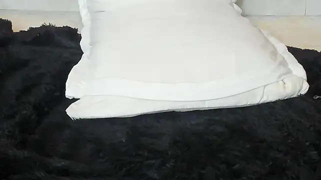 hillary_bigbutt's Live XXX Chat