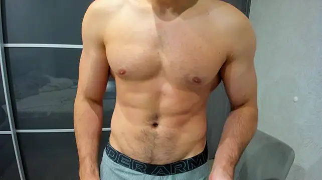 Alex_Brown_: διαδικτυακό σόου στην κάμερα