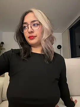 Rae_Lil_White XXX чат на живо