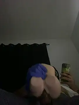 GusanoDelicioso's Live XXX Chat