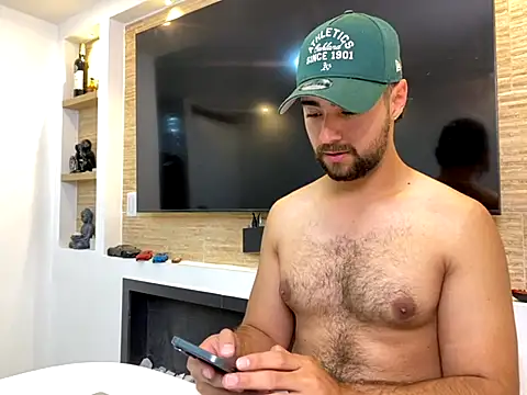 Chat XXX Live KevinBear_