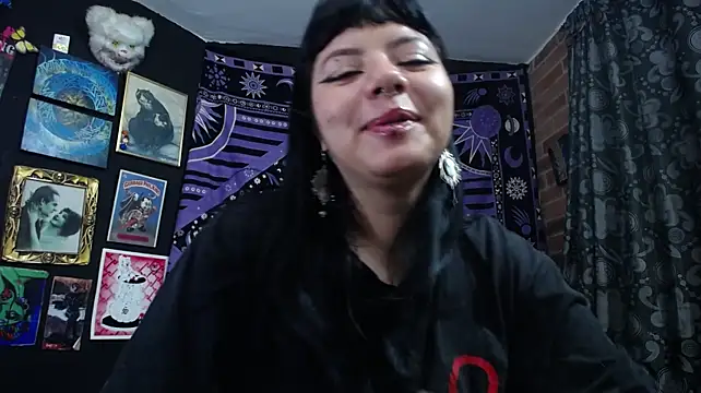 Chat +18 de Yourmadame_P ao vivo