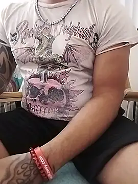 TooGoodConway23's Live XXX Chat