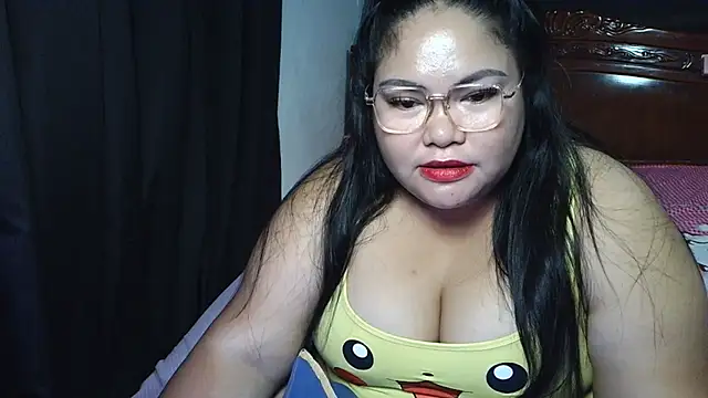 Chatroom XXX en direct de prettycarla_