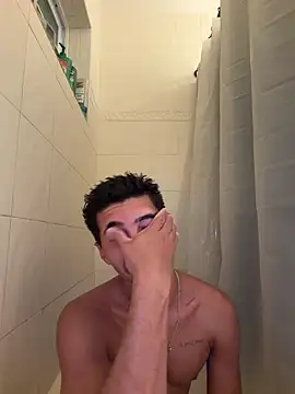 WavyAlloy30 Chat XXX in diretta